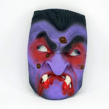 Maszk Drakula, Vámpír gumis